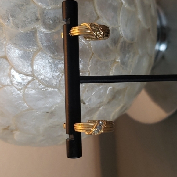 Vintage avon pin & pierced earrings set goldtone & crystals - Picture 3 of 7